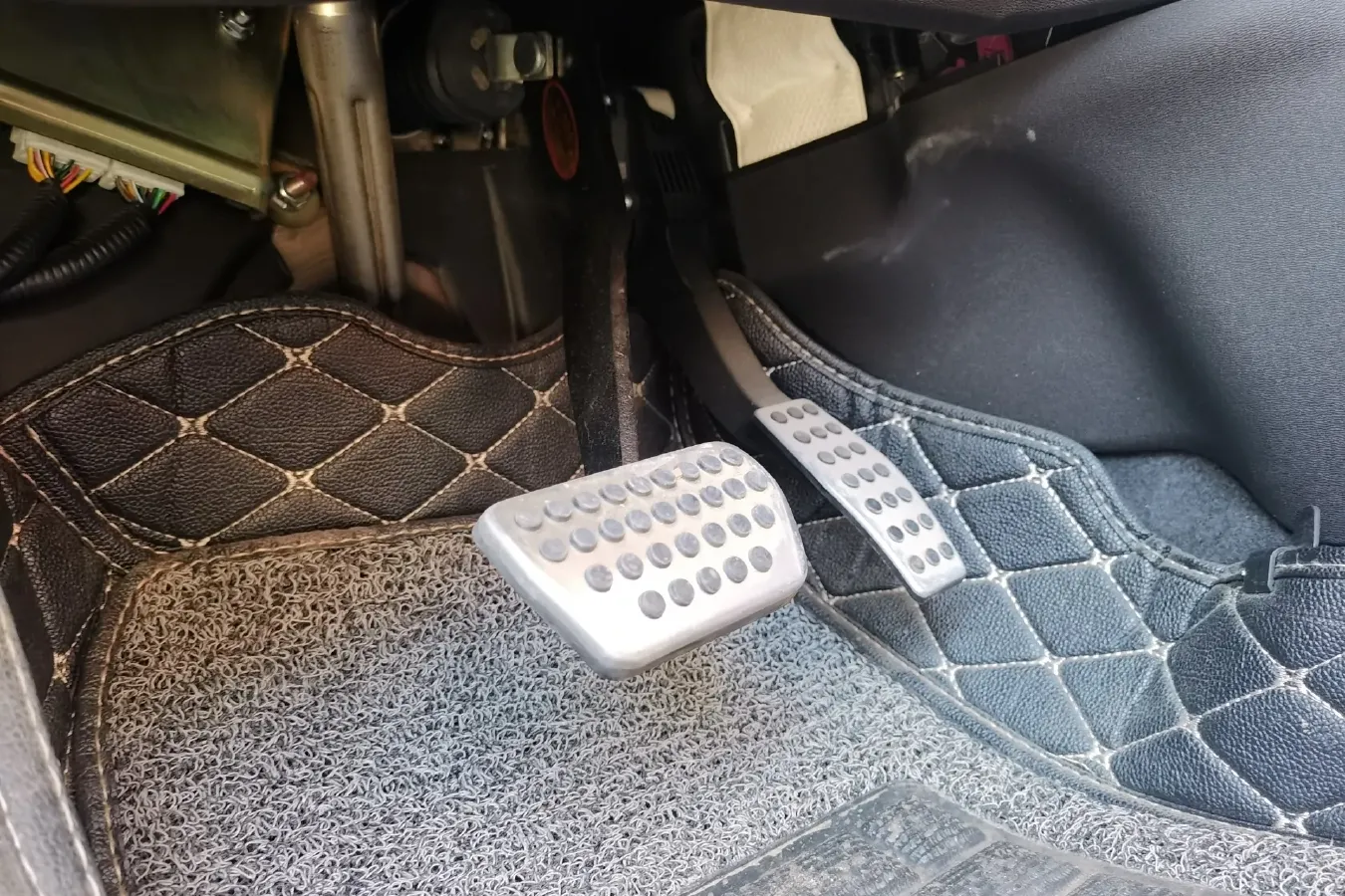 2016 BeiJing Auto Senova X35 1.5L 116HP L4 4AT,autocango,china used car exporter,china ev exporter,chinese used car exporter,chinese used ev exporter