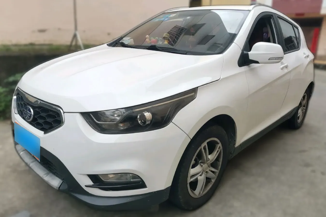 2015 FAW Jumpal D60 1.5L 102HP L4 5MT,autocango,china used car exporter,china ev exporter,chinese used car exporter,chinese used ev exporter