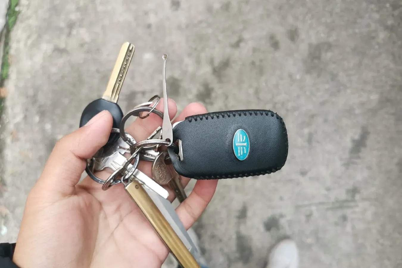 2015 FAW Jumpal D60 1.5L 102HP L4 5MT,autocango,china used car exporter,china ev exporter,chinese used car exporter,chinese used ev exporter