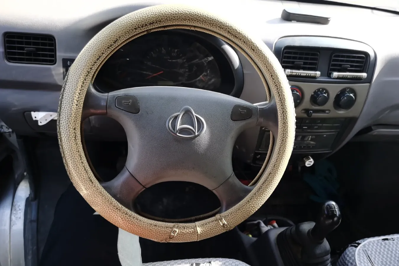 2017 ChangAn KuaYue ChangAn V3 1.2L 88HP L4 5MT,autocango,china used car exporter,china ev exporter,chinese used car exporter,chinese used ev exporter