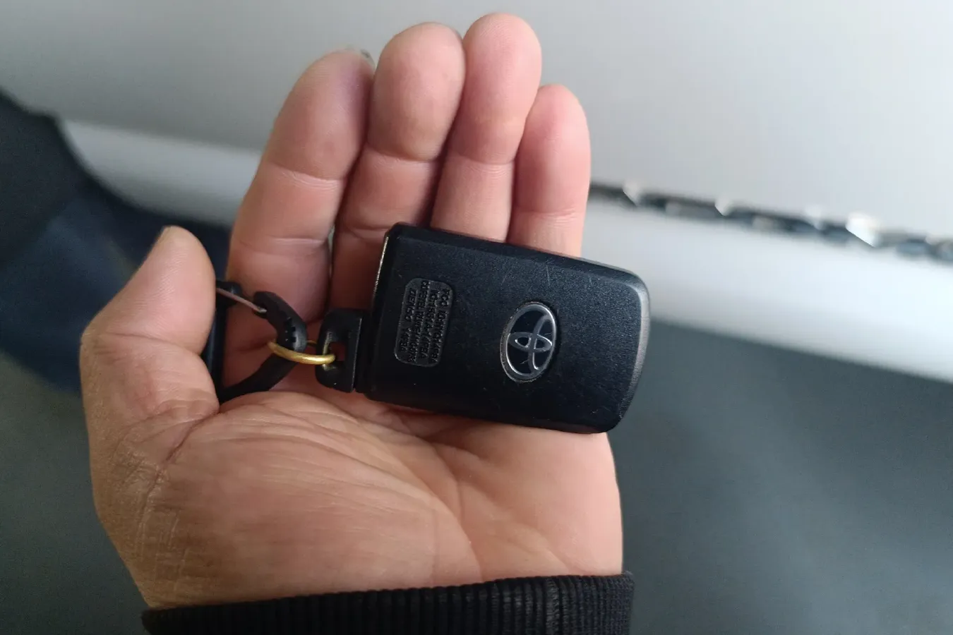 2011 Toyota Tundra 5.7L 386HP V8 6AT,autocango,china used car exporter,china ev exporter,chinese used car exporter,chinese used ev exporter