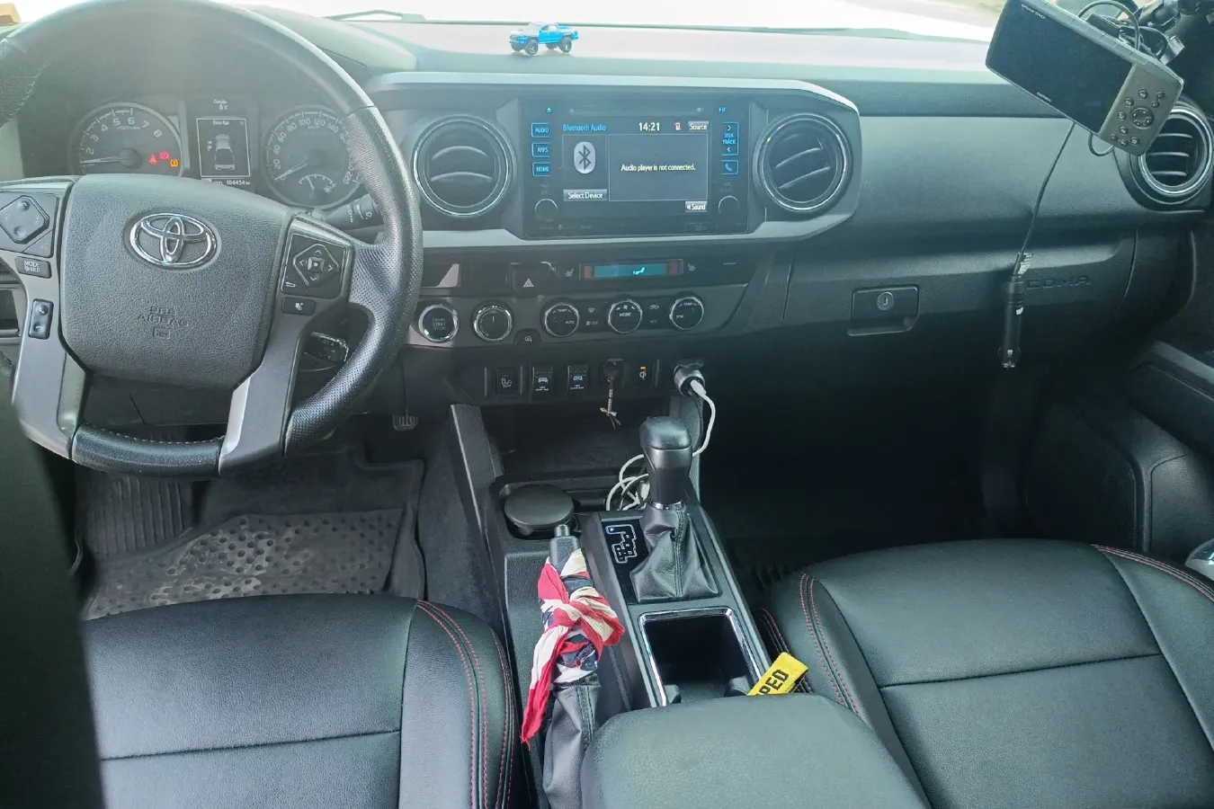 2011 Toyota Tundra 5.7L 386HP V8 6AT,autocango,china used car exporter,china ev exporter,chinese used car exporter,chinese used ev exporter