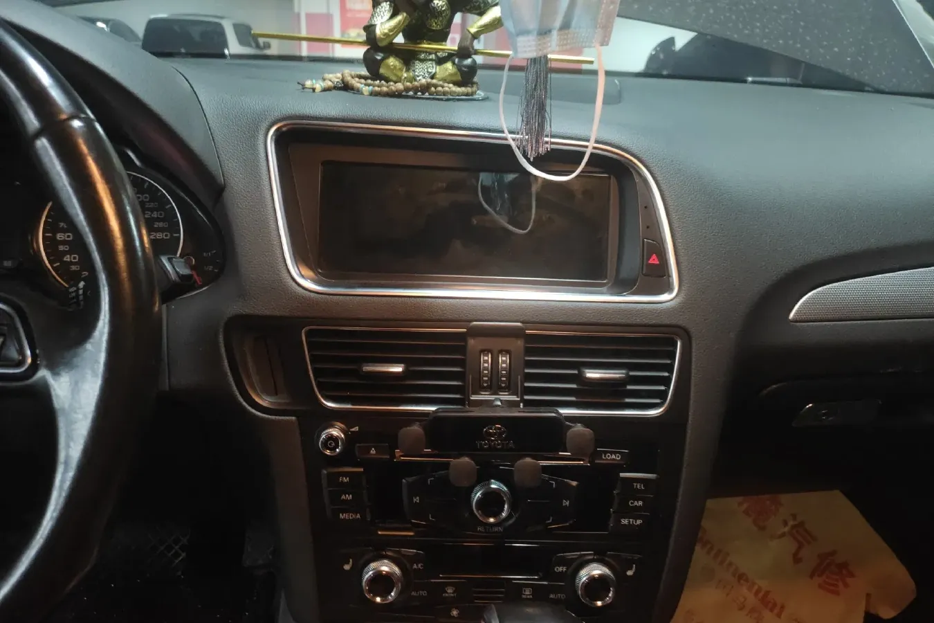 2015 Audi Q5 2.0T 224HP L4 8AT,autocango,china used car exporter,china ev exporter,chinese used car exporter,chinese used ev exporter