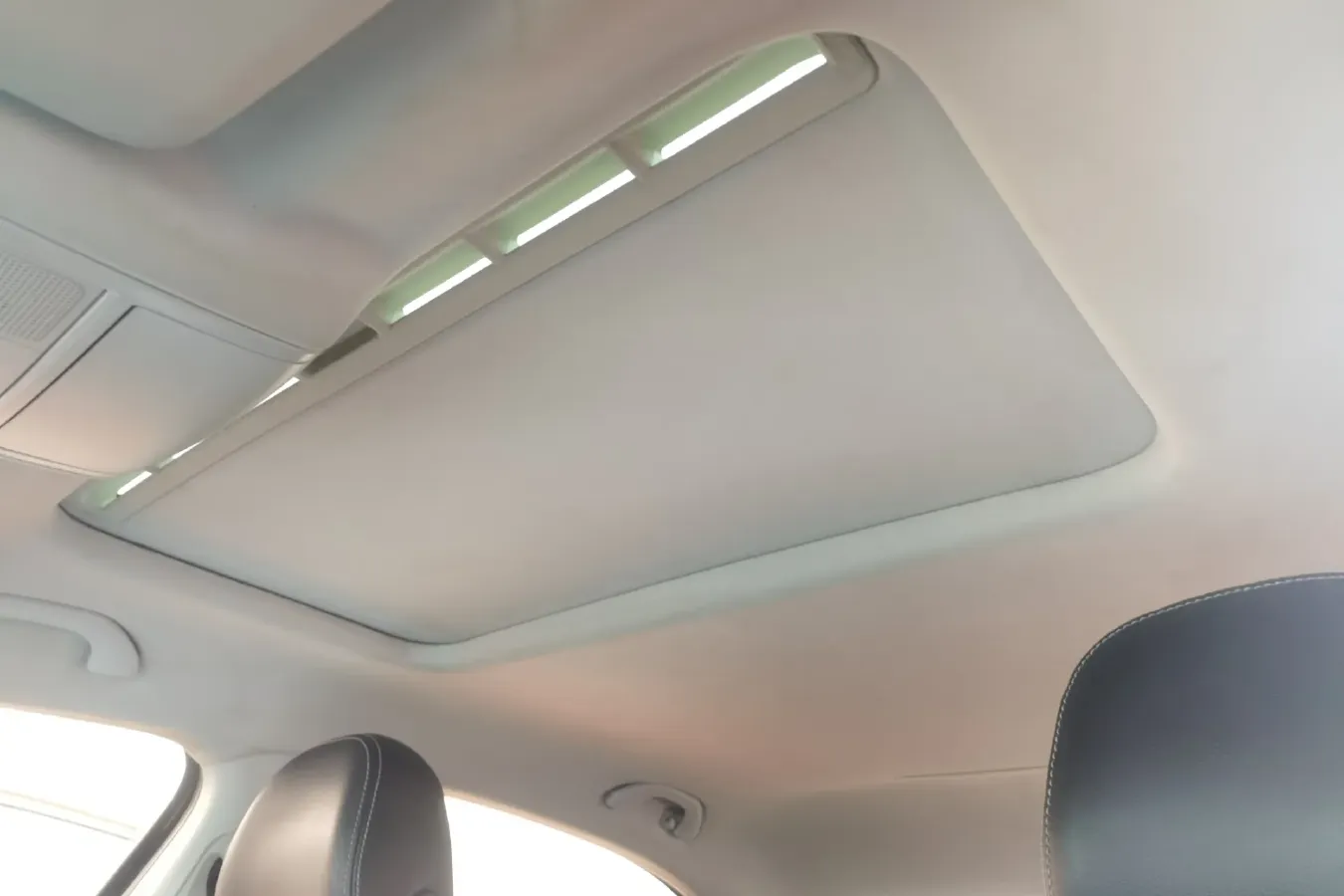 2013 Volkswagen Passat 1.8T 160HP L4 7DCT,autocango,china used car exporter,china ev exporter,chinese used car exporter,chinese used ev exporter