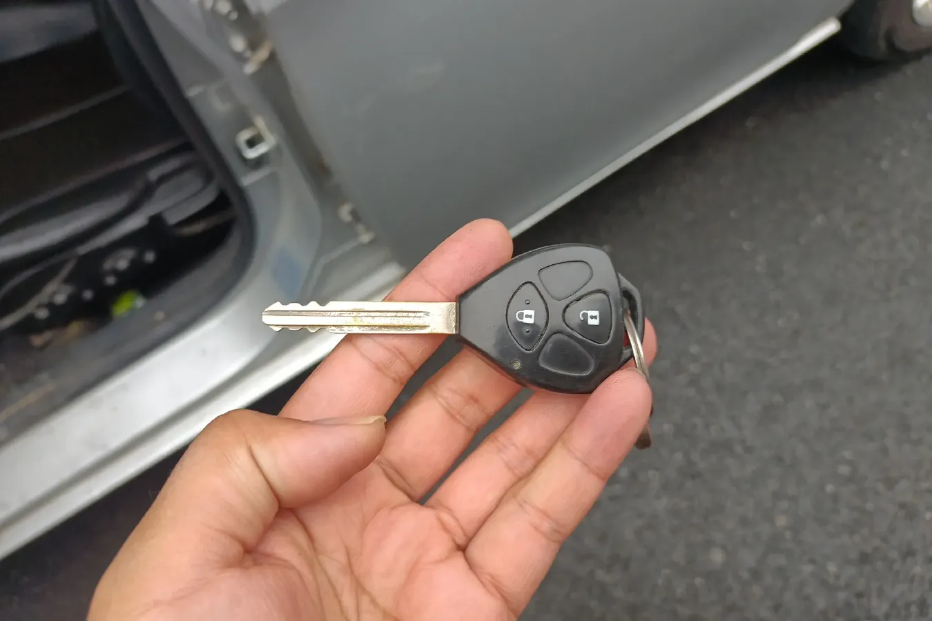 2012 JAC HeYue 1.8L 143HP L4 4AT,autocango,china used car exporter,china ev exporter,chinese used car exporter,chinese used ev exporter