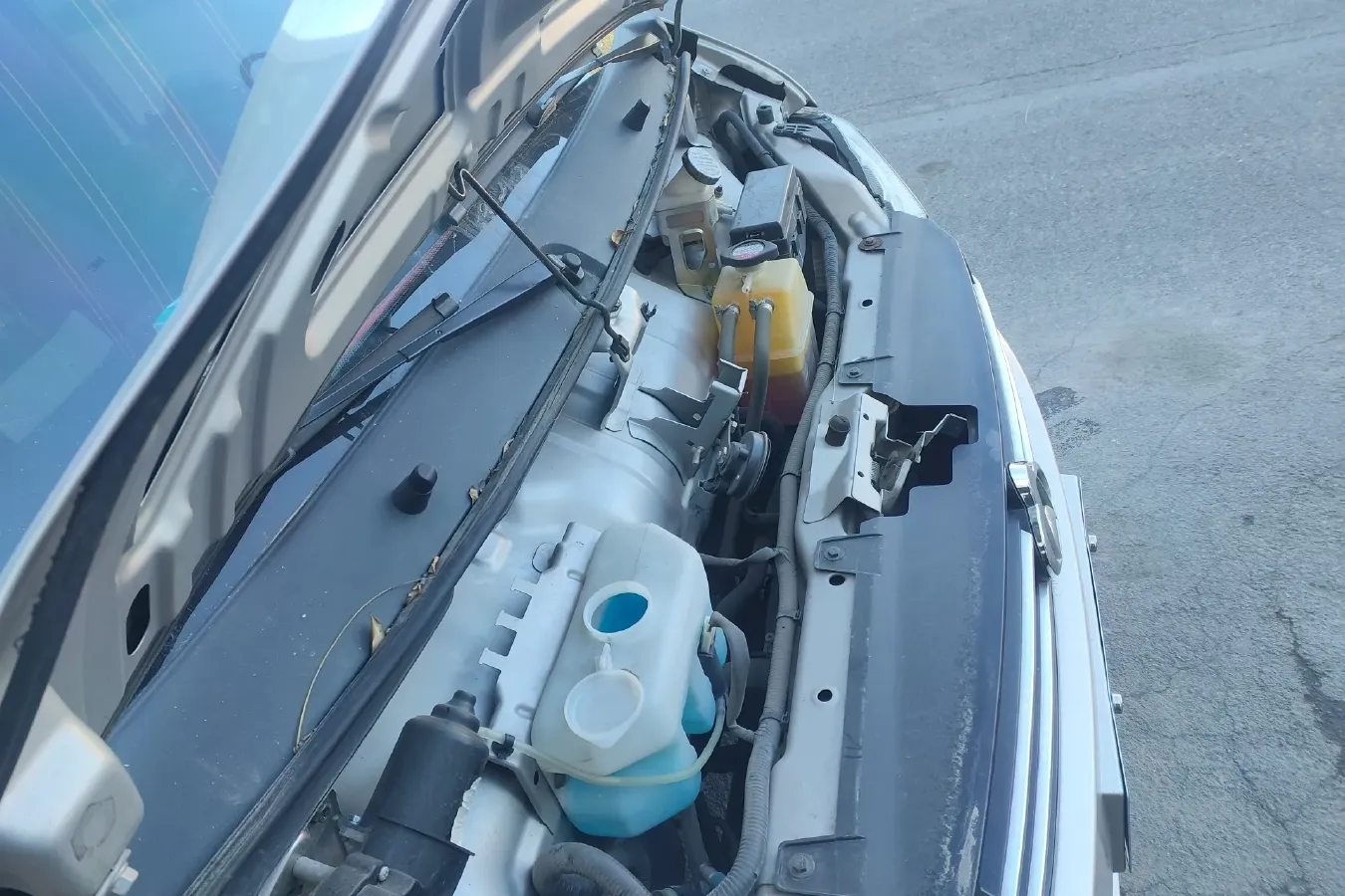 2021 ChangAn KuaYue ChangAn V3 1.2L 92HP L4 5MT,autocango,china used car exporter,china ev exporter,chinese used car exporter,chinese used ev exporter