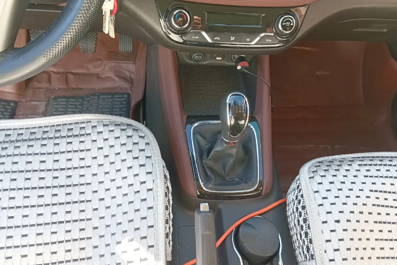 2017 ChangAn Linmax 1.5T 156HP L4 6MT,autocango,china used car exporter,china ev exporter,chinese used car exporter,chinese used ev exporter