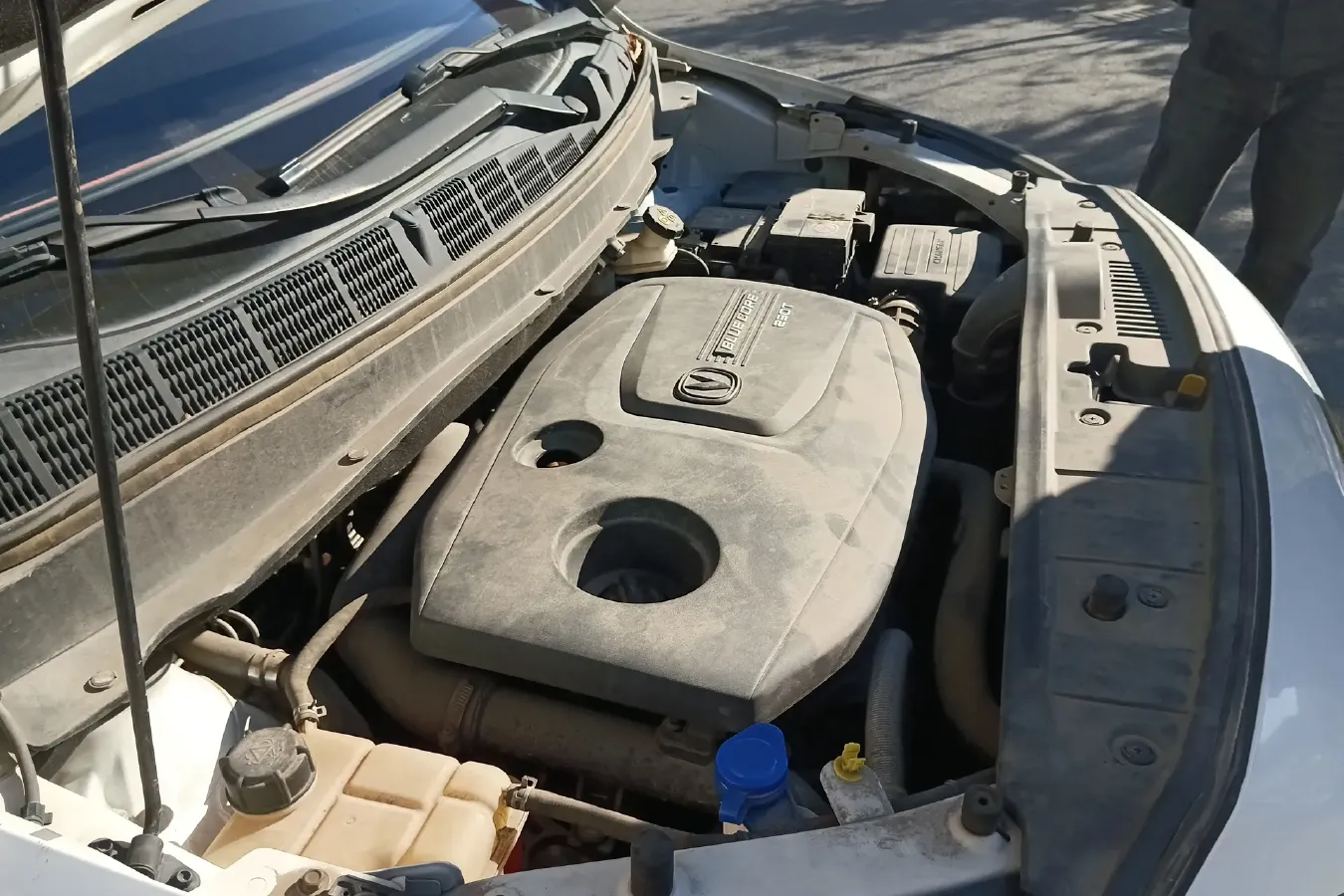 2017 ChangAn Linmax 1.5T 156HP L4 6MT,autocango,china used car exporter,china ev exporter,chinese used car exporter,chinese used ev exporter