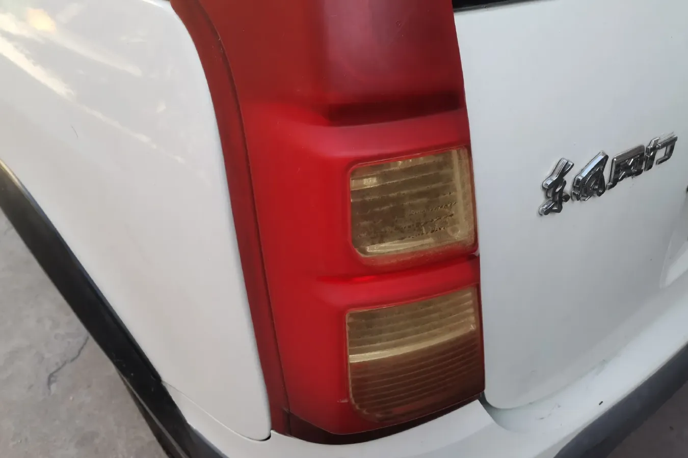 2015 DongFeng Forthing Joyear X3 1.5L 120HP L4 5MT,autocango,china used car exporter,china ev exporter,chinese used car exporter,chinese used ev exporter