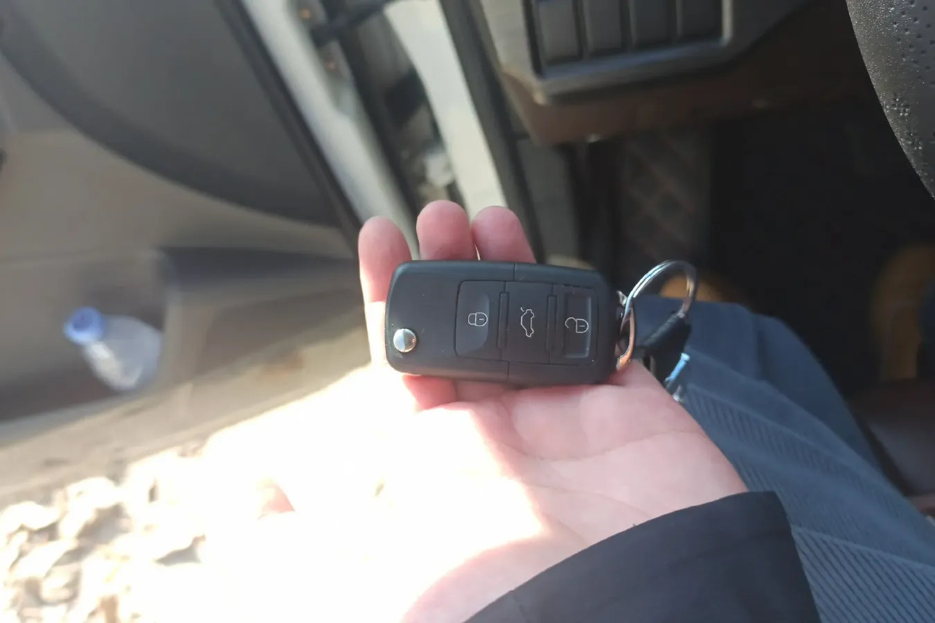 2017 DongFeng Forthing Joyear X6 1.5T 150HP L4 CVT,autocango,china used car exporter,china ev exporter,chinese used car exporter,chinese used ev exporter