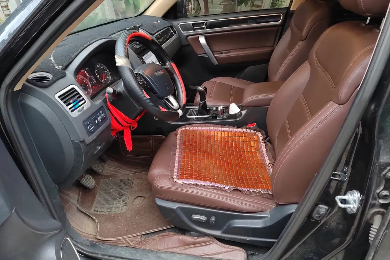 2016 Yema T70 1.8L 136HP L4 5MT,autocango,china used car exporter,china ev exporter,chinese used car exporter,chinese used ev exporter