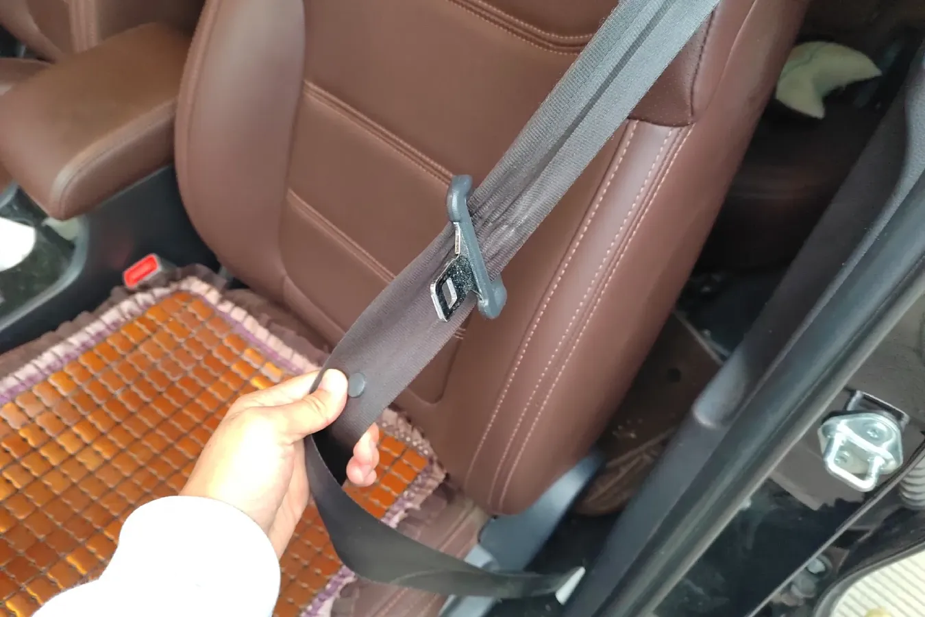 2016 Yema T70 1.8L 136HP L4 5MT,autocango,china used car exporter,china ev exporter,chinese used car exporter,chinese used ev exporter