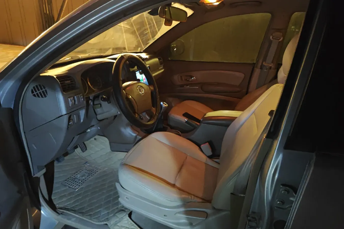 2009 Haval H3 2.0L 122HP L4 5MT,autocango,china used car exporter,china ev exporter,chinese used car exporter,chinese used ev exporter