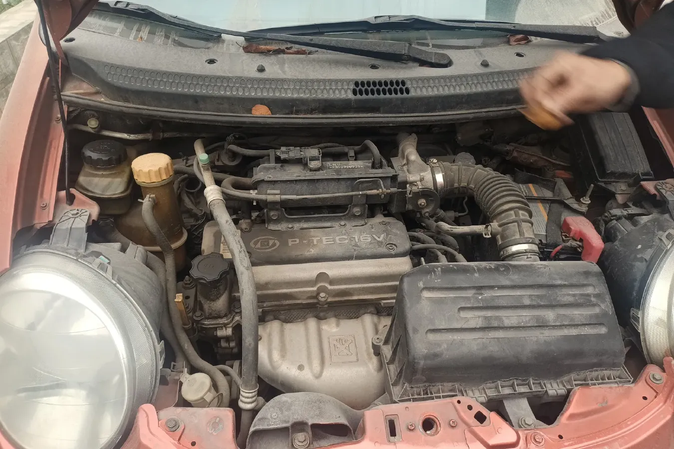 2010 BaoJun LeChi 1.2L 86HP L4 5MT,autocango,china used car exporter,china ev exporter,chinese used car exporter,chinese used ev exporter