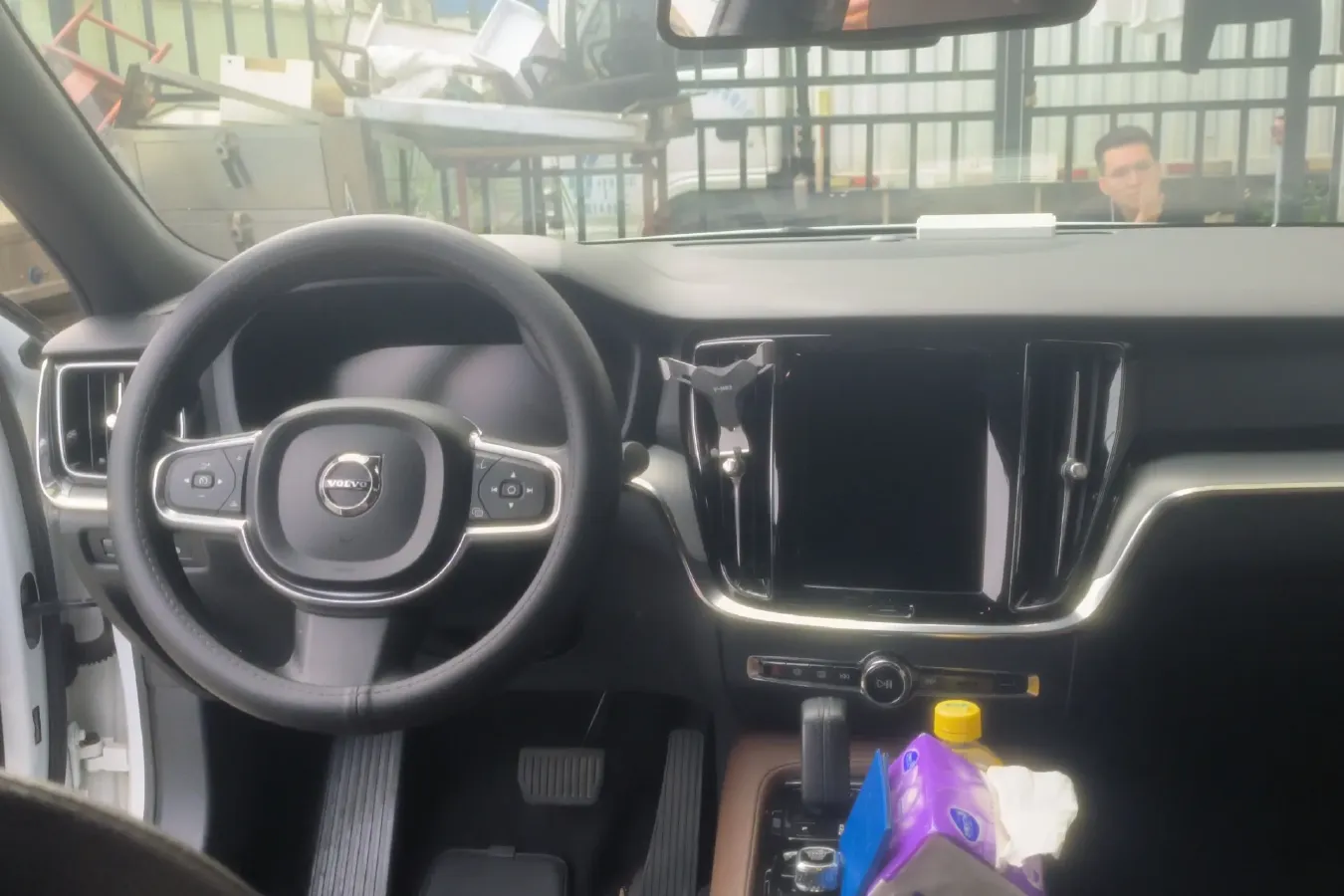 2021 Volvo S60 2.0T 303HP L4 8AT PHEV 11.6KWH,autocango,china used car exporter,china ev exporter,chinese used car exporter,chinese used ev exporter