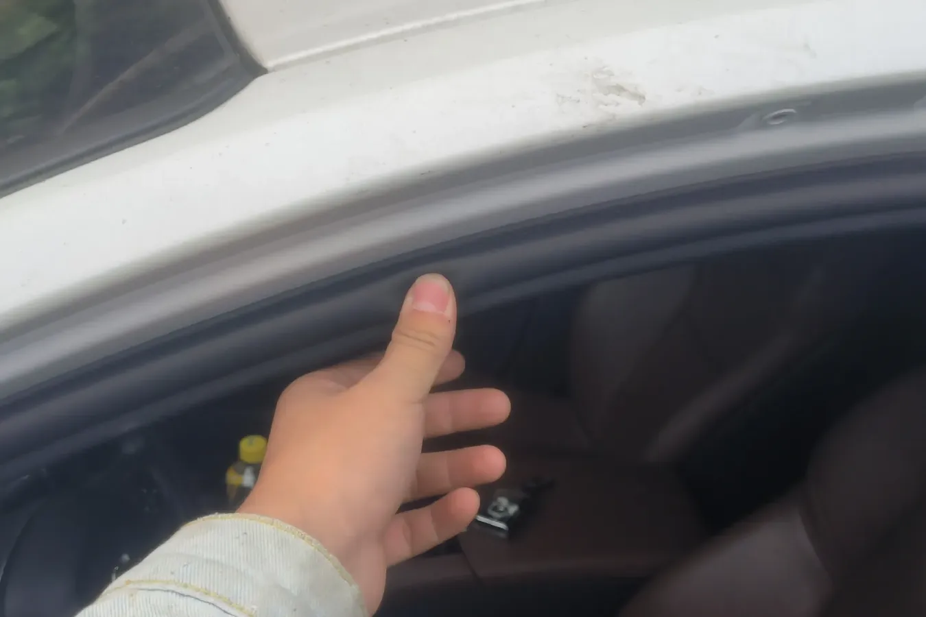 2021 Volvo S60 2.0T 303HP L4 8AT PHEV 11.6KWH,autocango,china used car exporter,china ev exporter,chinese used car exporter,chinese used ev exporter