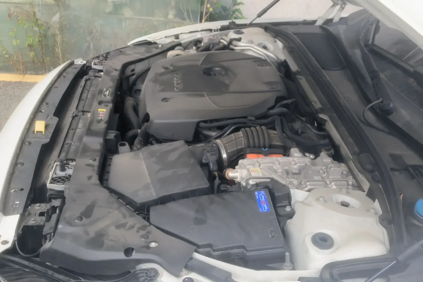 2021 Volvo S60 2.0T 303HP L4 8AT PHEV 11.6KWH,autocango,china used car exporter,china ev exporter,chinese used car exporter,chinese used ev exporter