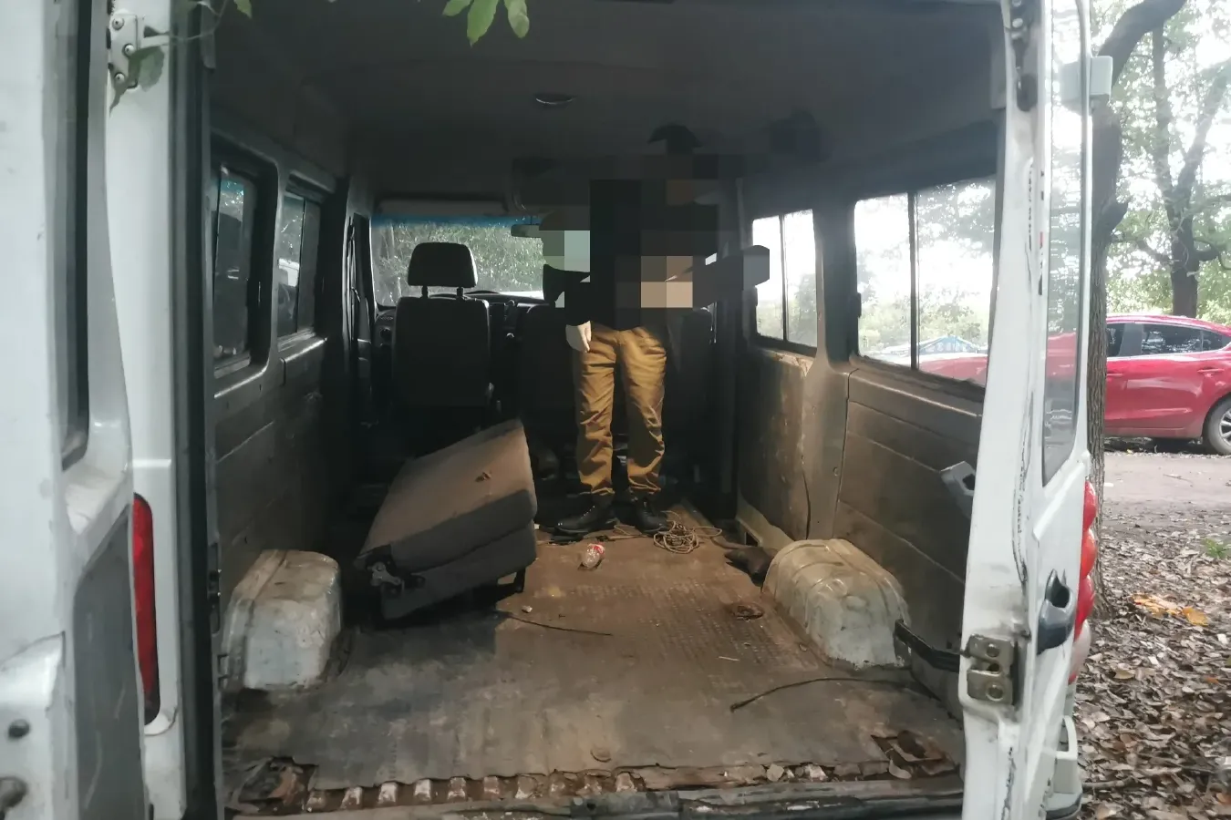 2009 Iveco BaoDi 3.0T 146HP L4 5MT,autocango,china used car exporter,china ev exporter,chinese used car exporter,chinese used ev exporter