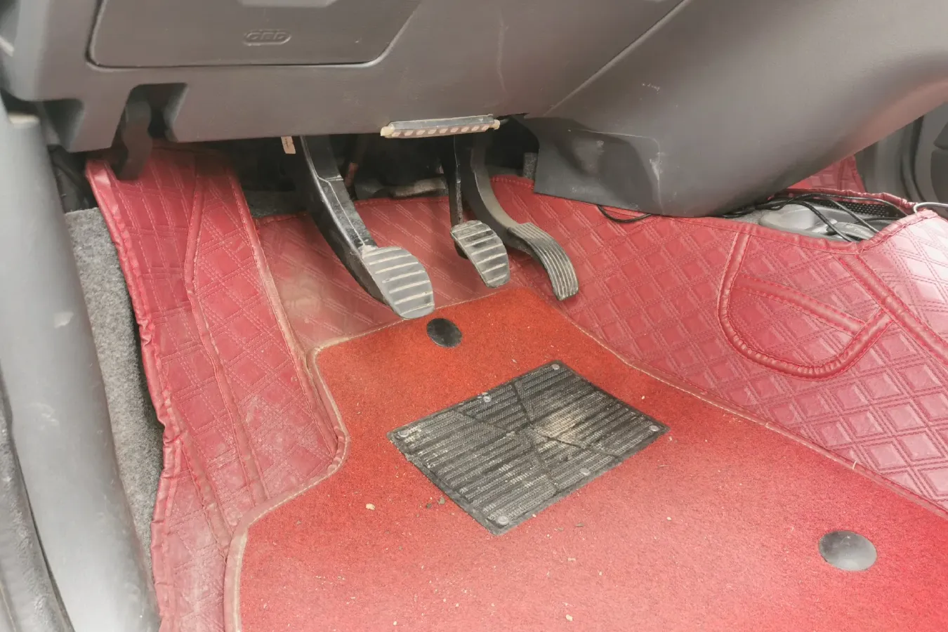 2011 DongFeng Forthing Joyear 1.5L 120HP L4 5MT,autocango,china used car exporter,china ev exporter,chinese used car exporter,chinese used ev exporter