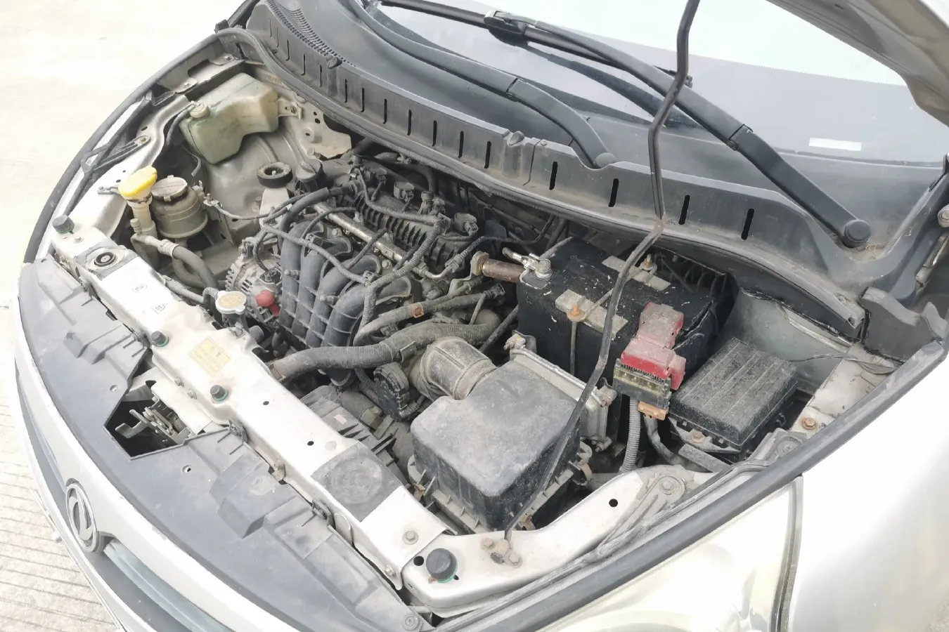 2011 DongFeng Forthing Joyear 1.5L 120HP L4 5MT,autocango,china used car exporter,china ev exporter,chinese used car exporter,chinese used ev exporter