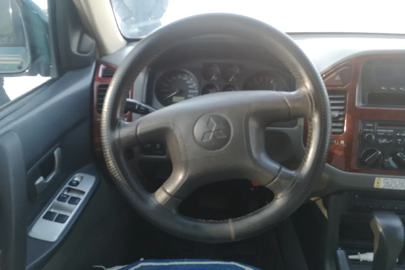 2008 Mitsubishi Pajero 3.0L 163HP V6 4AT,autocango,china used car exporter,china ev exporter,chinese used car exporter,chinese used ev exporter