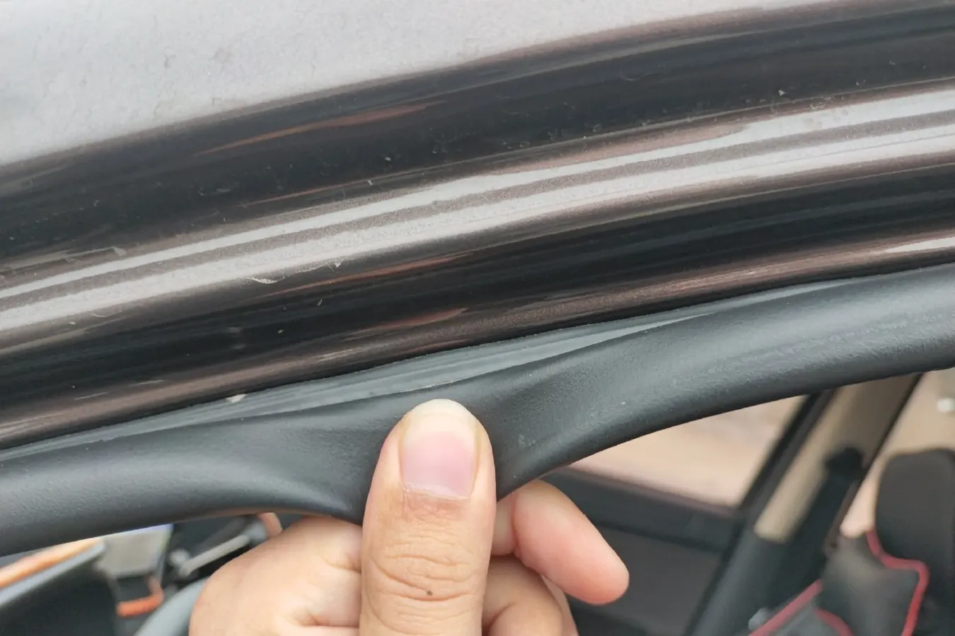 2018 DongFeng Fengon Fengon 330 1.5L 109HP L4 5MT,autocango,china used car exporter,china ev exporter,chinese used car exporter,chinese used ev exporter