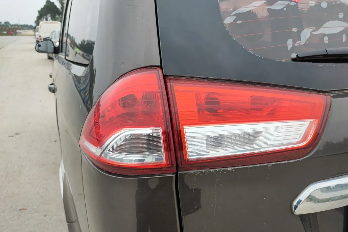 2018 DongFeng Fengon Fengon 330 1.5L 109HP L4 5MT,autocango,china used car exporter,china ev exporter,chinese used car exporter,chinese used ev exporter