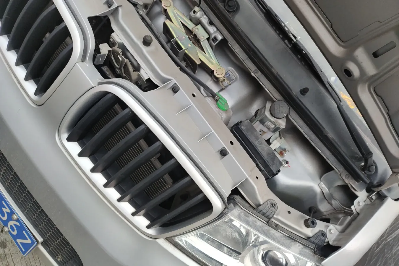 2021 JinBei T3 1.5L 102HP L4 5MT,autocango,china used car exporter,china ev exporter,chinese used car exporter,chinese used ev exporter