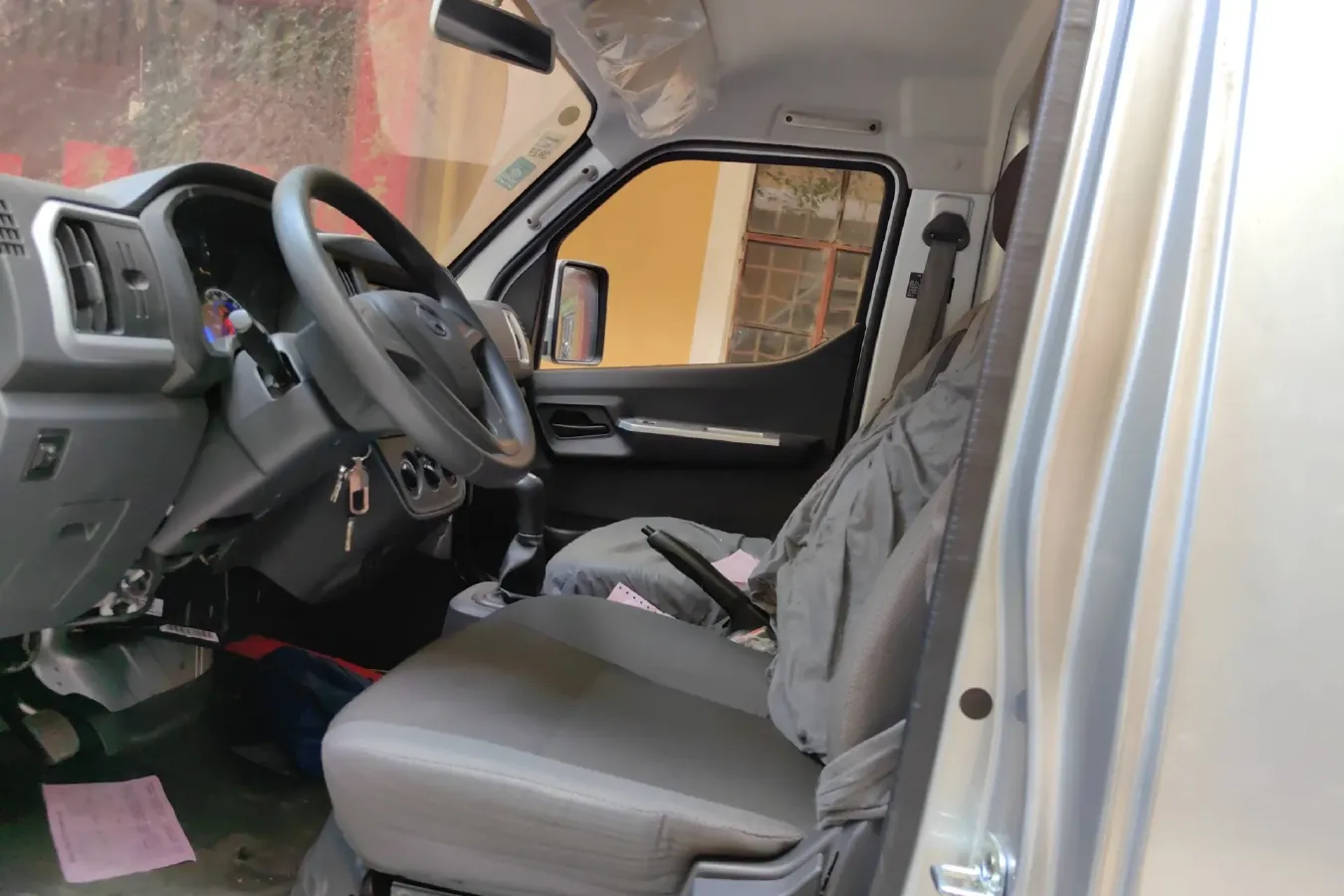 2021 ChangAn Kaicene ShenQi T30 1.6L 122HP L4 5MT,autocango,china used car exporter,china ev exporter,chinese used car exporter,chinese used ev exporter