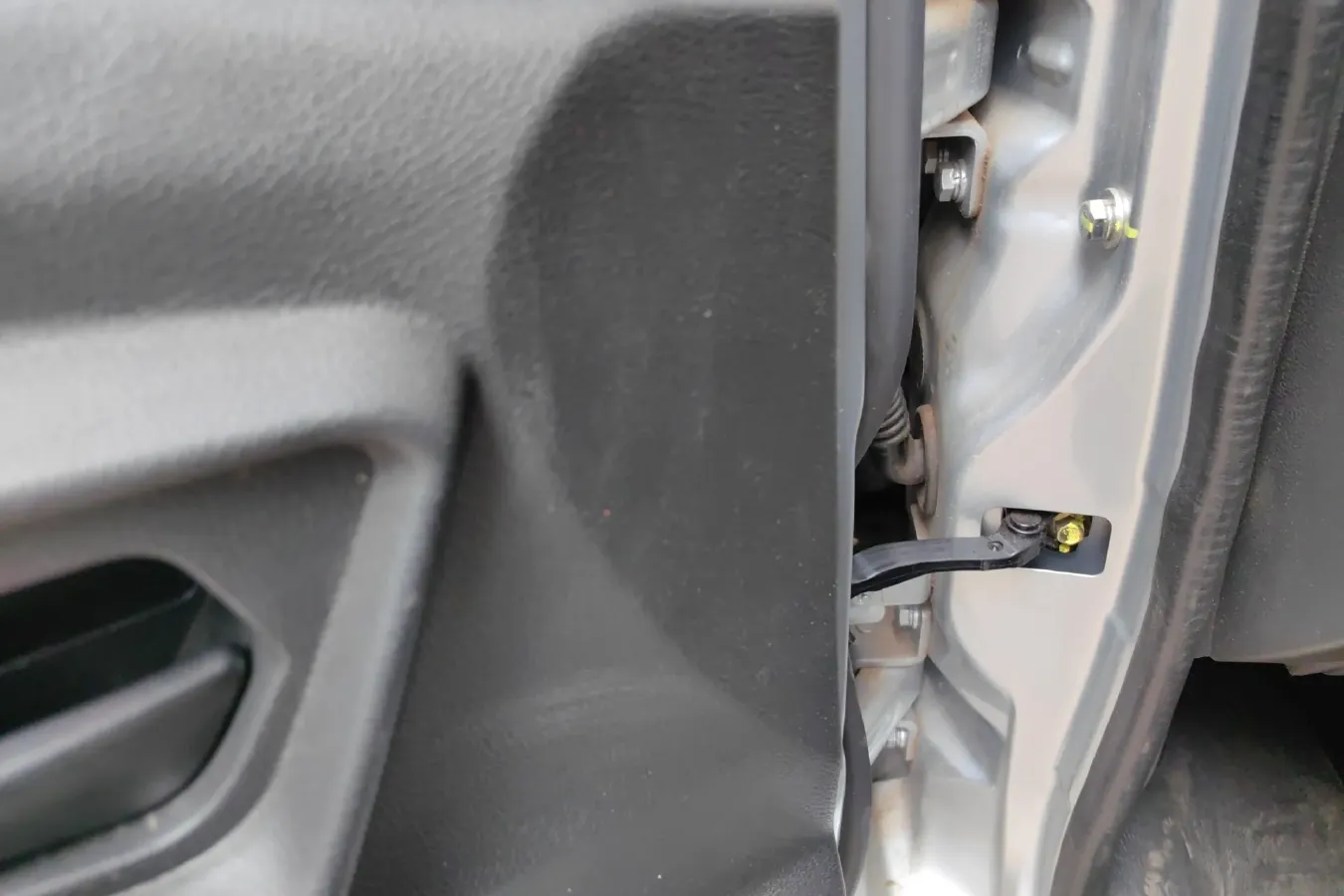 2021 ChangAn Kaicene ShenQi T30 1.6L 122HP L4 5MT,autocango,china used car exporter,china ev exporter,chinese used car exporter,chinese used ev exporter