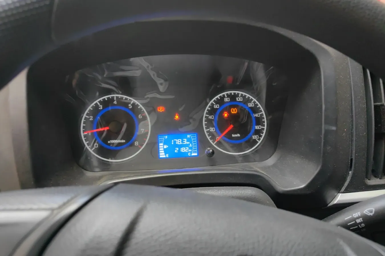 2021 ChangAn Kaicene ShenQi T30 1.6L 122HP L4 5MT,autocango,china used car exporter,china ev exporter,chinese used car exporter,chinese used ev exporter