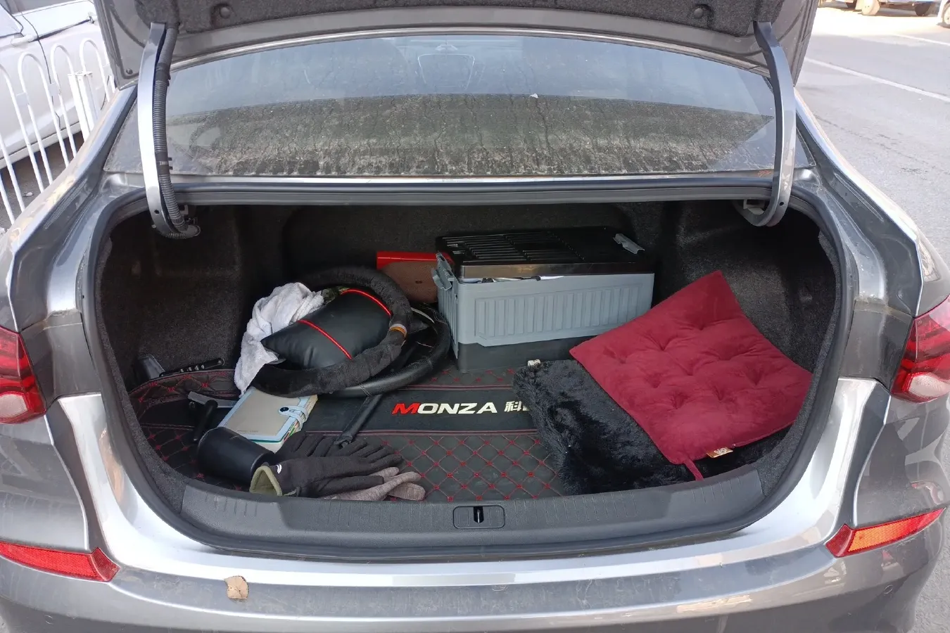 2020 Chevrolet Monza 1.5L 113HP L4 6AT,autocango,china used car exporter,china ev exporter,chinese used car exporter,chinese used ev exporter