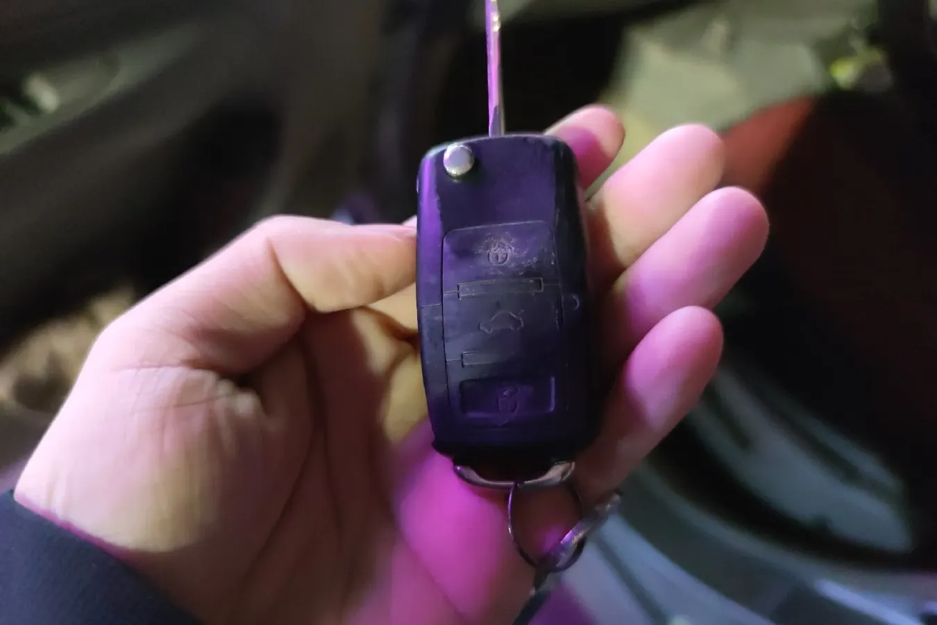 2011 FAW Senia M80 1.3L 91HP L4 5MT,autocango,china used car exporter,china ev exporter,chinese used car exporter,chinese used ev exporter