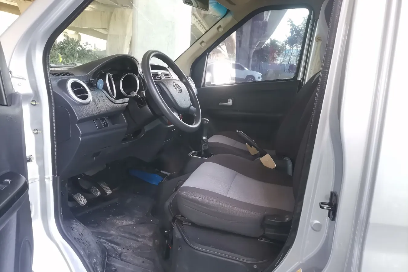 2020 ChangAn Kaicene RuiXing M60 1.5L 116HP L4 5MT,autocango,china used car exporter,china ev exporter,chinese used car exporter,chinese used ev exporter