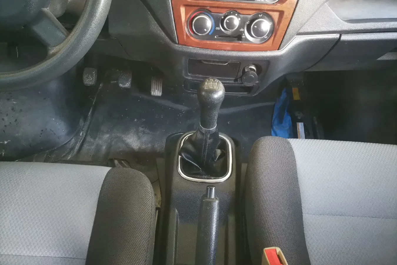 2020 ChangAn Kaicene RuiXing M60 1.5L 116HP L4 5MT,autocango,china used car exporter,china ev exporter,chinese used car exporter,chinese used ev exporter