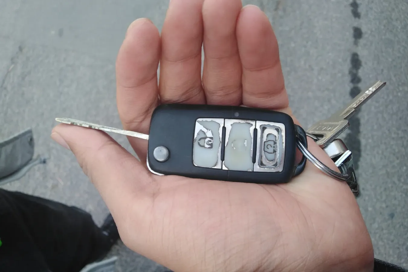 2014 BAIC WeiWang M20 1.5L 102HP L4 5MT,autocango,china used car exporter,china ev exporter,chinese used car exporter,chinese used ev exporter