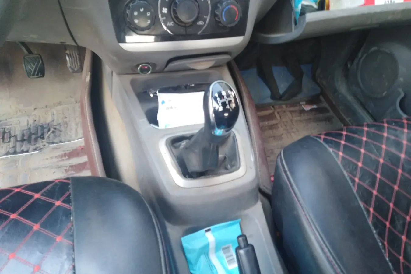 2014 BAIC WeiWang M20 1.5L 102HP L4 5MT,autocango,china used car exporter,china ev exporter,chinese used car exporter,chinese used ev exporter