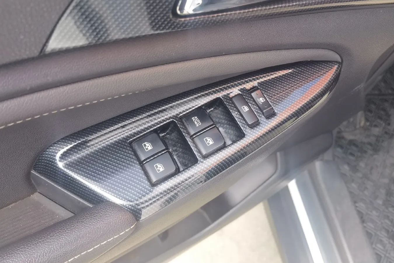 2017 ChangAn Oshan A800 1.5T 156HP L4 6AT,autocango,china used car exporter,china ev exporter,chinese used car exporter,chinese used ev exporter