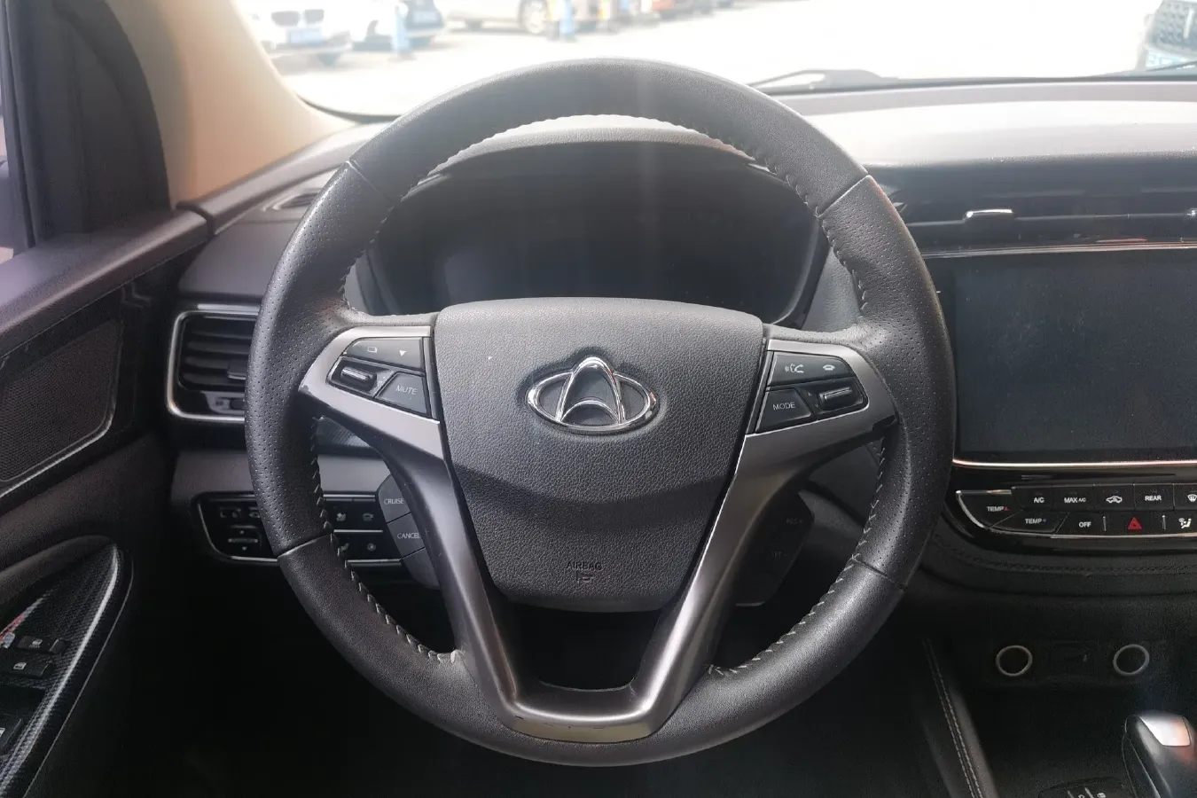 2017 ChangAn Oshan A800 1.5T 156HP L4 6AT,autocango,china used car exporter,china ev exporter,chinese used car exporter,chinese used ev exporter