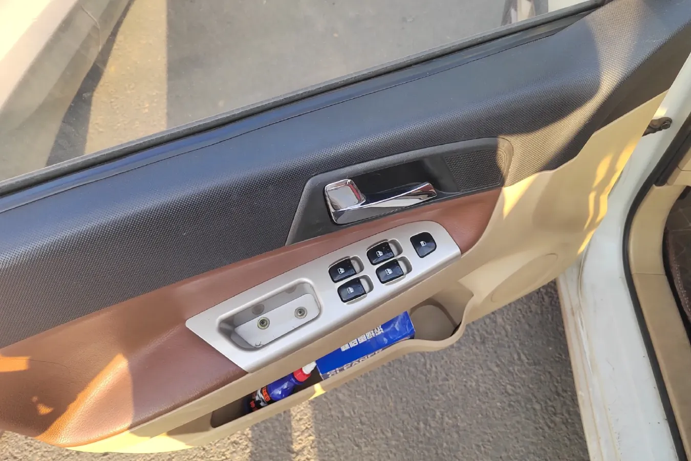 2013 Brilliance Auto H330 1.5L 105HP L4 4AT,autocango,china used car exporter,china ev exporter,chinese used car exporter,chinese used ev exporter