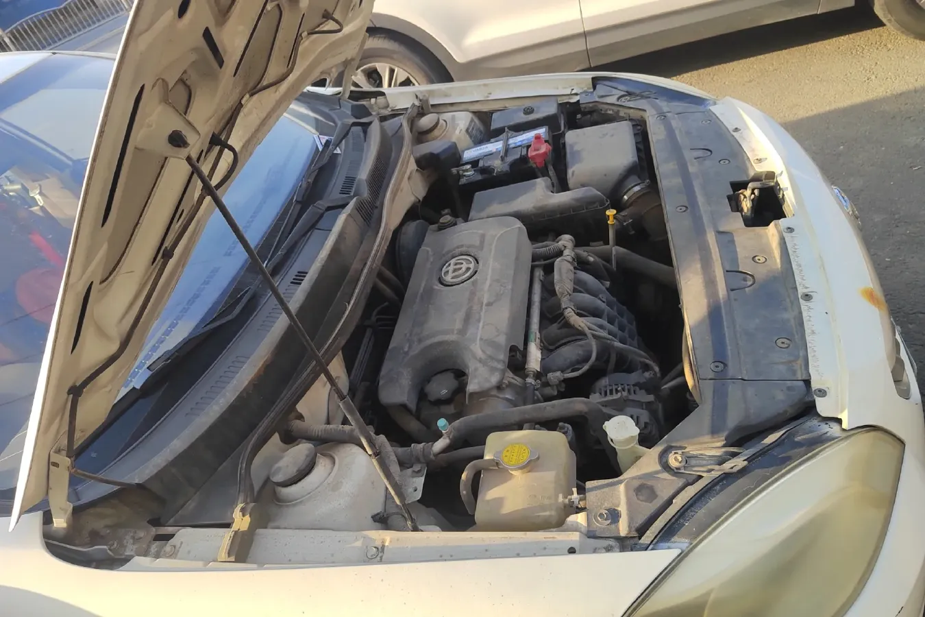 2013 Brilliance Auto H330 1.5L 105HP L4 4AT,autocango,china used car exporter,china ev exporter,chinese used car exporter,chinese used ev exporter