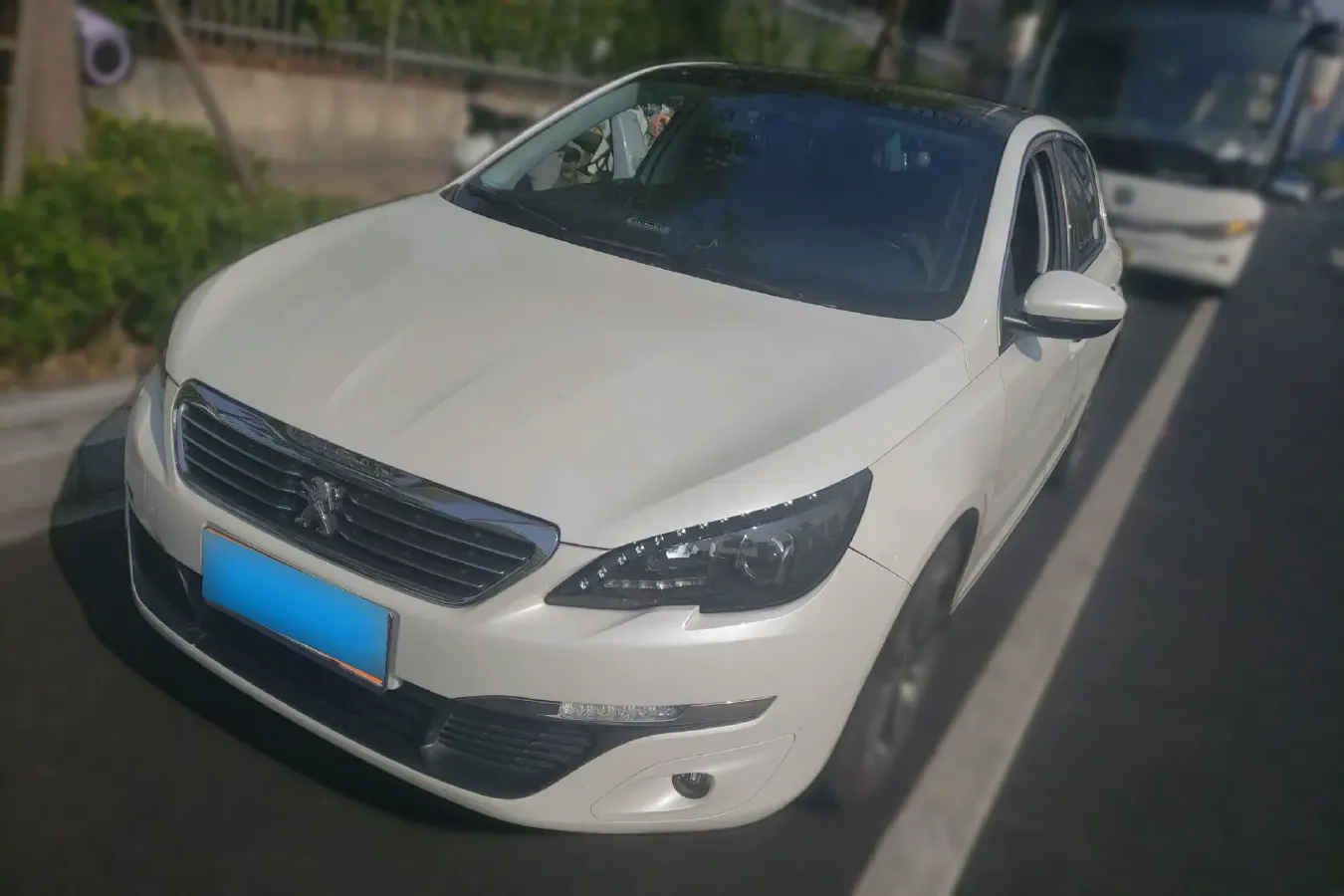 2015 Peugeot 308S 1.6T 167HP L4 6AT,autocango,china used car exporter,china ev exporter,chinese used car exporter,chinese used ev exporter