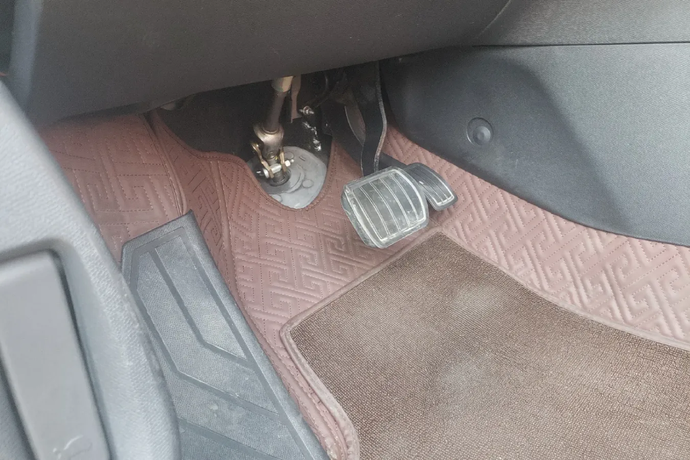 2015 Peugeot 308S 1.6T 167HP L4 6AT,autocango,china used car exporter,china ev exporter,chinese used car exporter,chinese used ev exporter