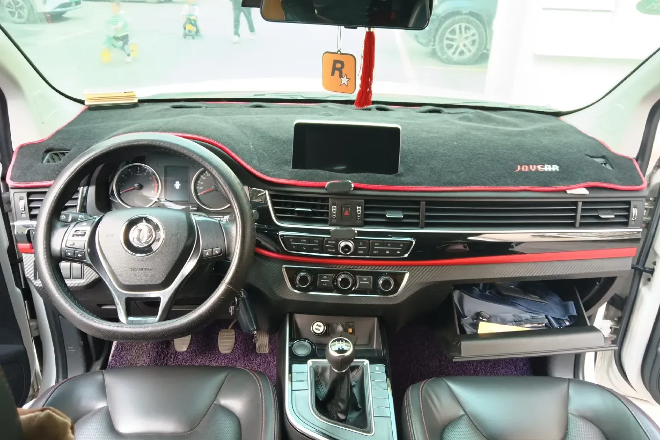 2018 DongFeng Forthing SX6 1.6L 122HP L4 5MT,autocango,china used car exporter,china ev exporter,chinese used car exporter,chinese used ev exporter