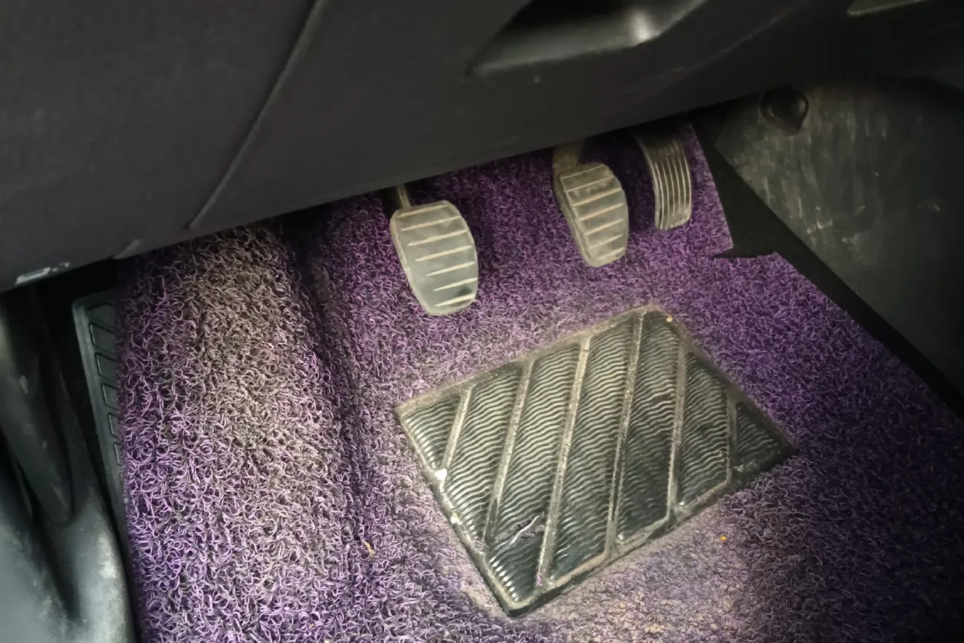 2018 DongFeng Forthing SX6 1.6L 122HP L4 5MT,autocango,china used car exporter,china ev exporter,chinese used car exporter,chinese used ev exporter