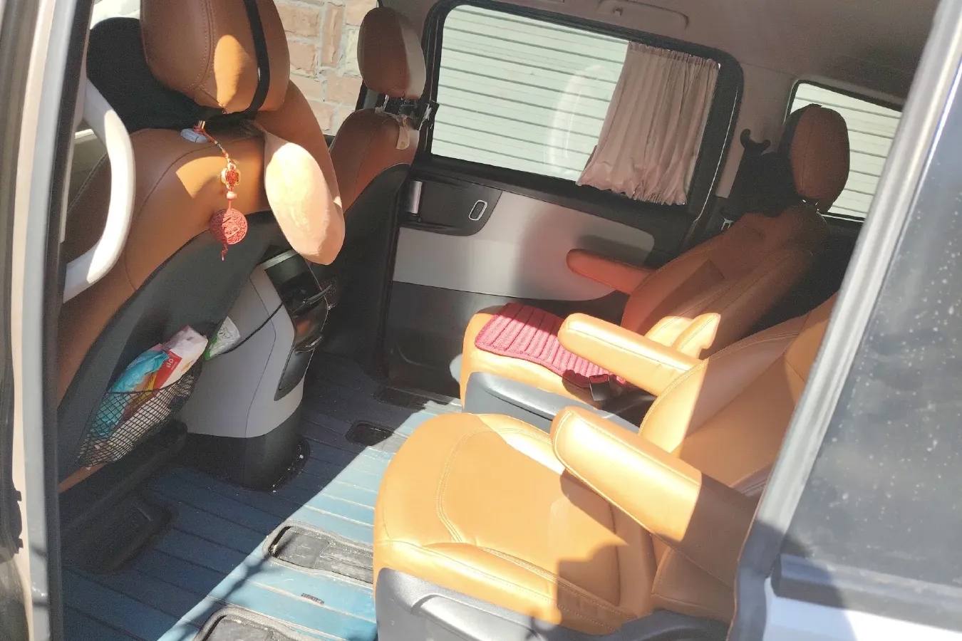 2017 HuaSong 7 2.0T 204HP L4 6AT,autocango,china used car exporter,china ev exporter,chinese used car exporter,chinese used ev exporter