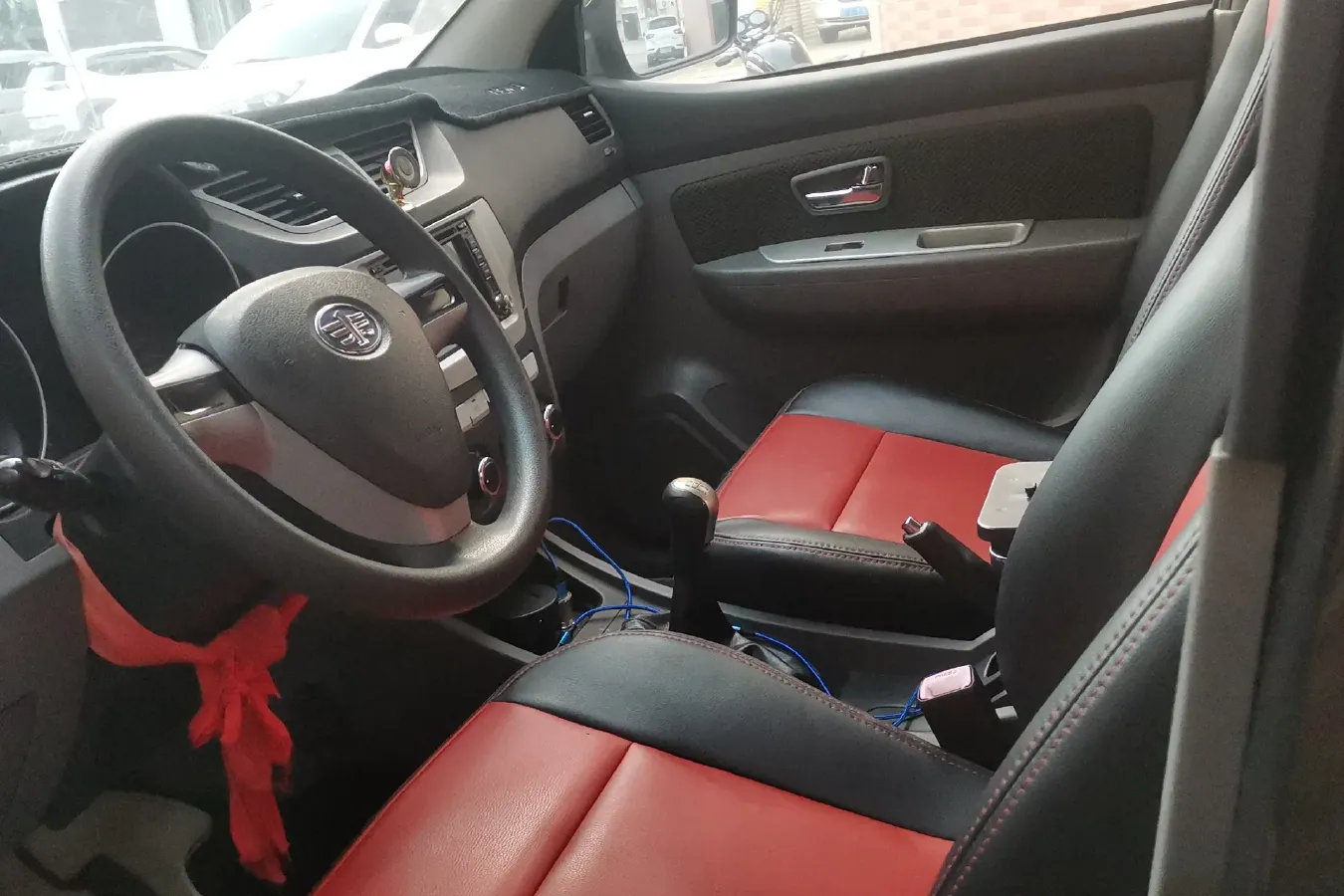 2014 FAW Senia S80 1.3L 88HP L4 5MT,autocango,china used car exporter,china ev exporter,chinese used car exporter,chinese used ev exporter