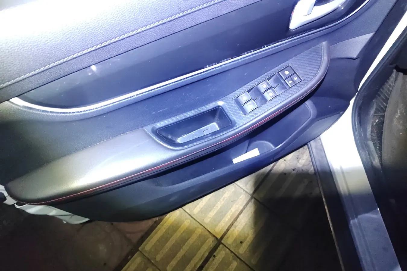 2019 DongFeng Forthing SX6 1.5T 150HP L4 6MT,autocango,china used car exporter,china ev exporter,chinese used car exporter,chinese used ev exporter