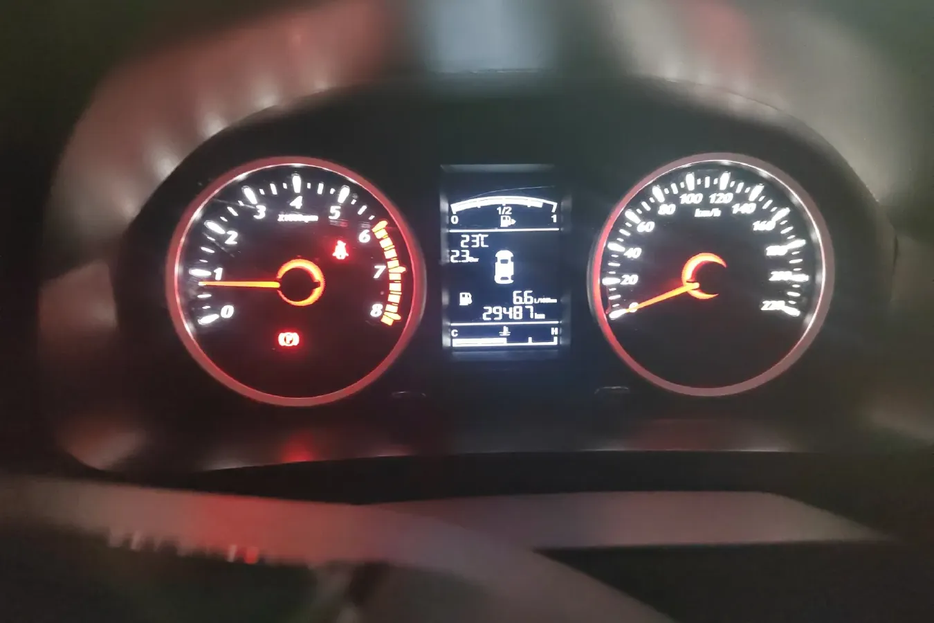 2019 DongFeng Forthing SX6 1.5T 150HP L4 6MT,autocango,china used car exporter,china ev exporter,chinese used car exporter,chinese used ev exporter