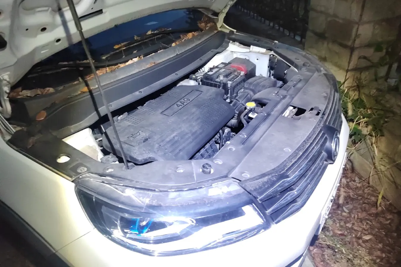 2019 DongFeng Forthing SX6 1.5T 150HP L4 6MT,autocango,china used car exporter,china ev exporter,chinese used car exporter,chinese used ev exporter